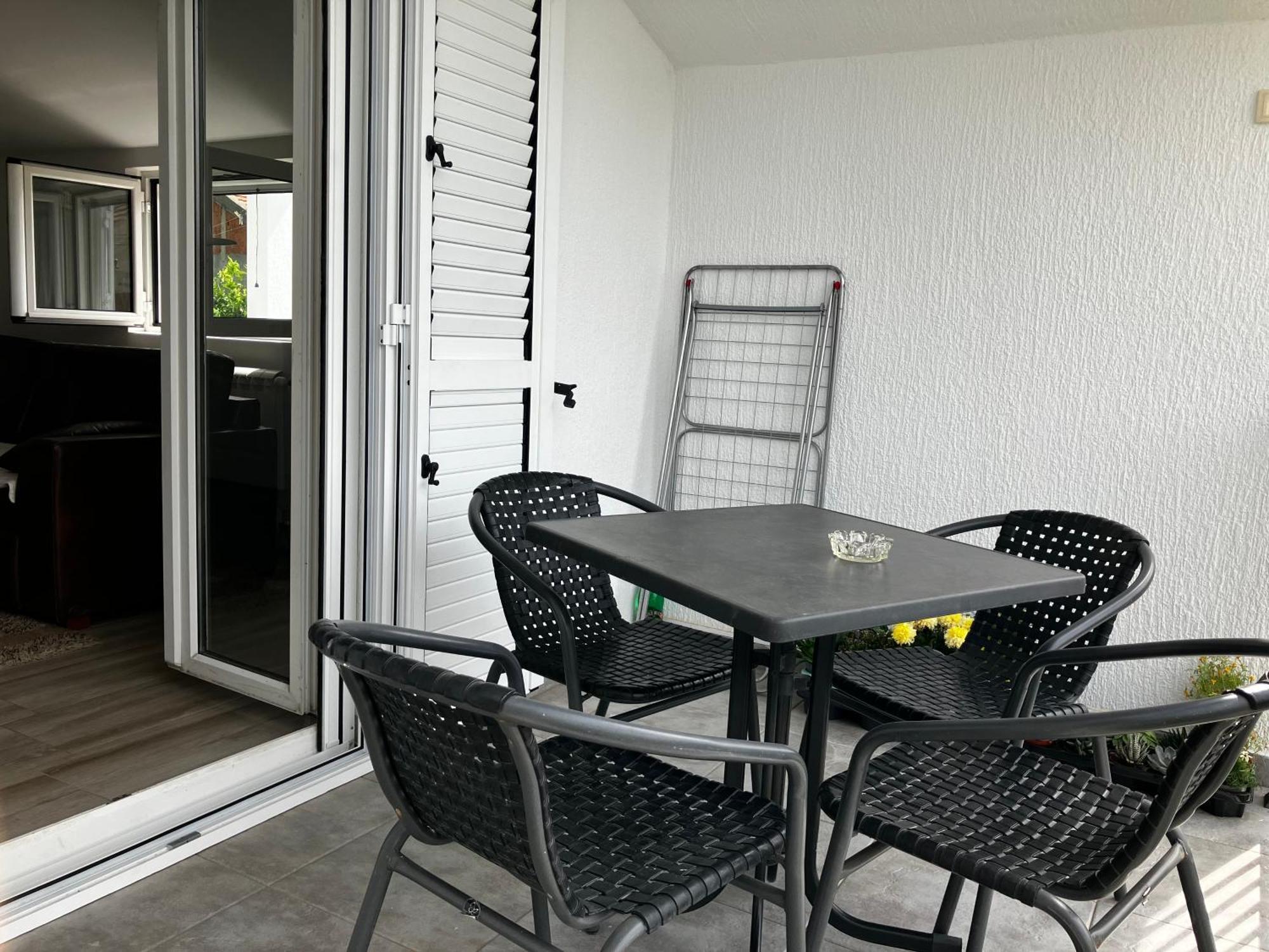 Cozy, Fully Equipped, Free Parking&Wifi, Quiet, 2Bd Podgorica Exterior foto