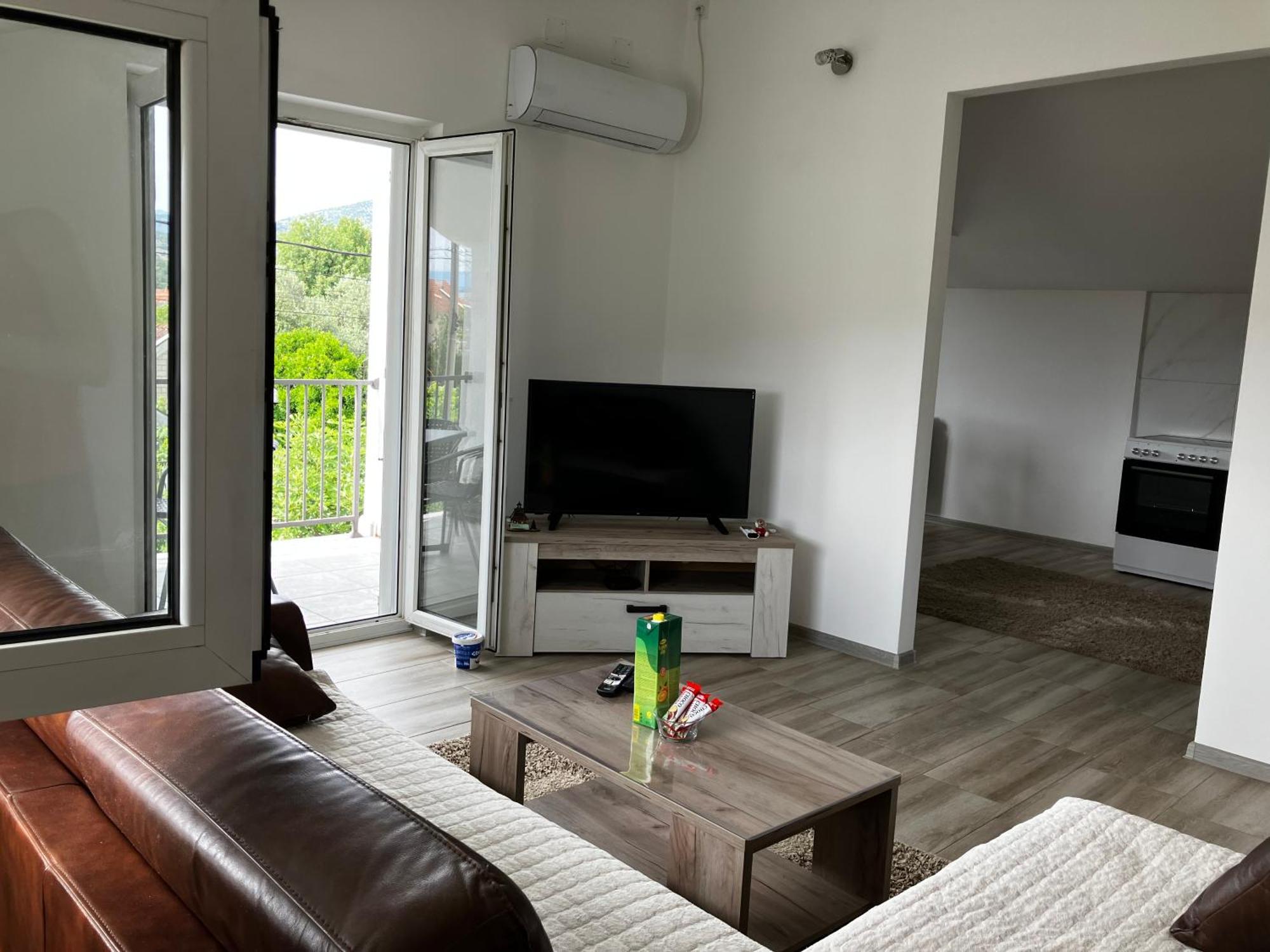 Cozy, Fully Equipped, Free Parking&Wifi, Quiet, 2Bd Podgorica Exterior foto