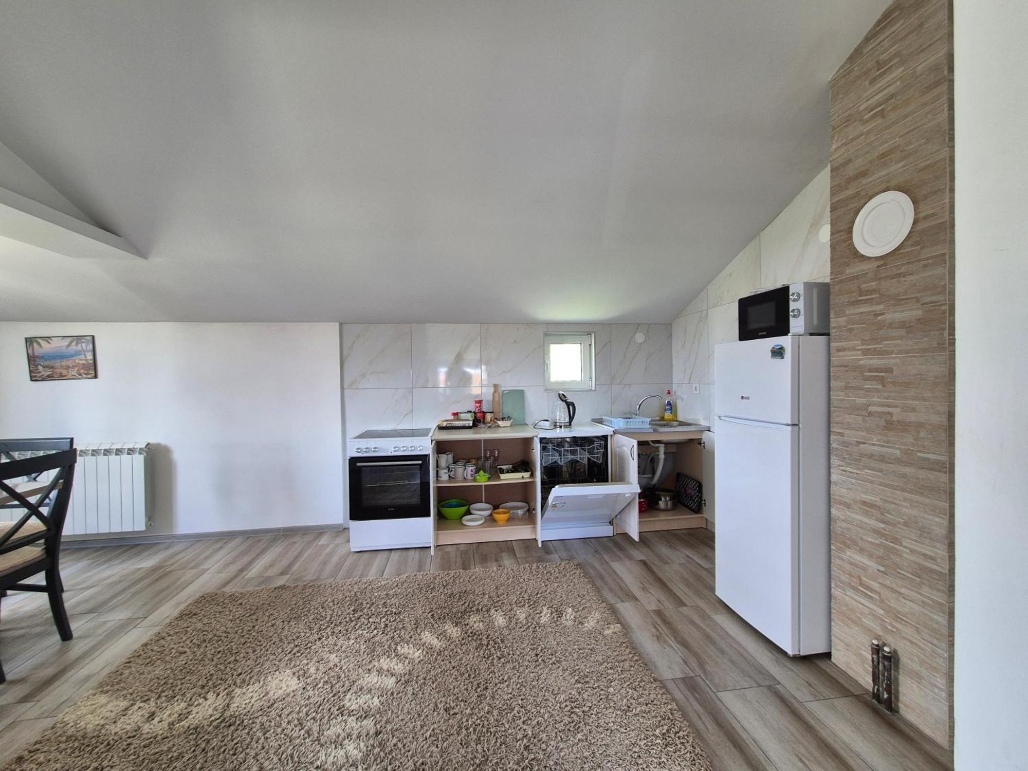 Cozy, Fully Equipped, Free Parking&Wifi, Quiet, 2Bd Podgorica Exterior foto
