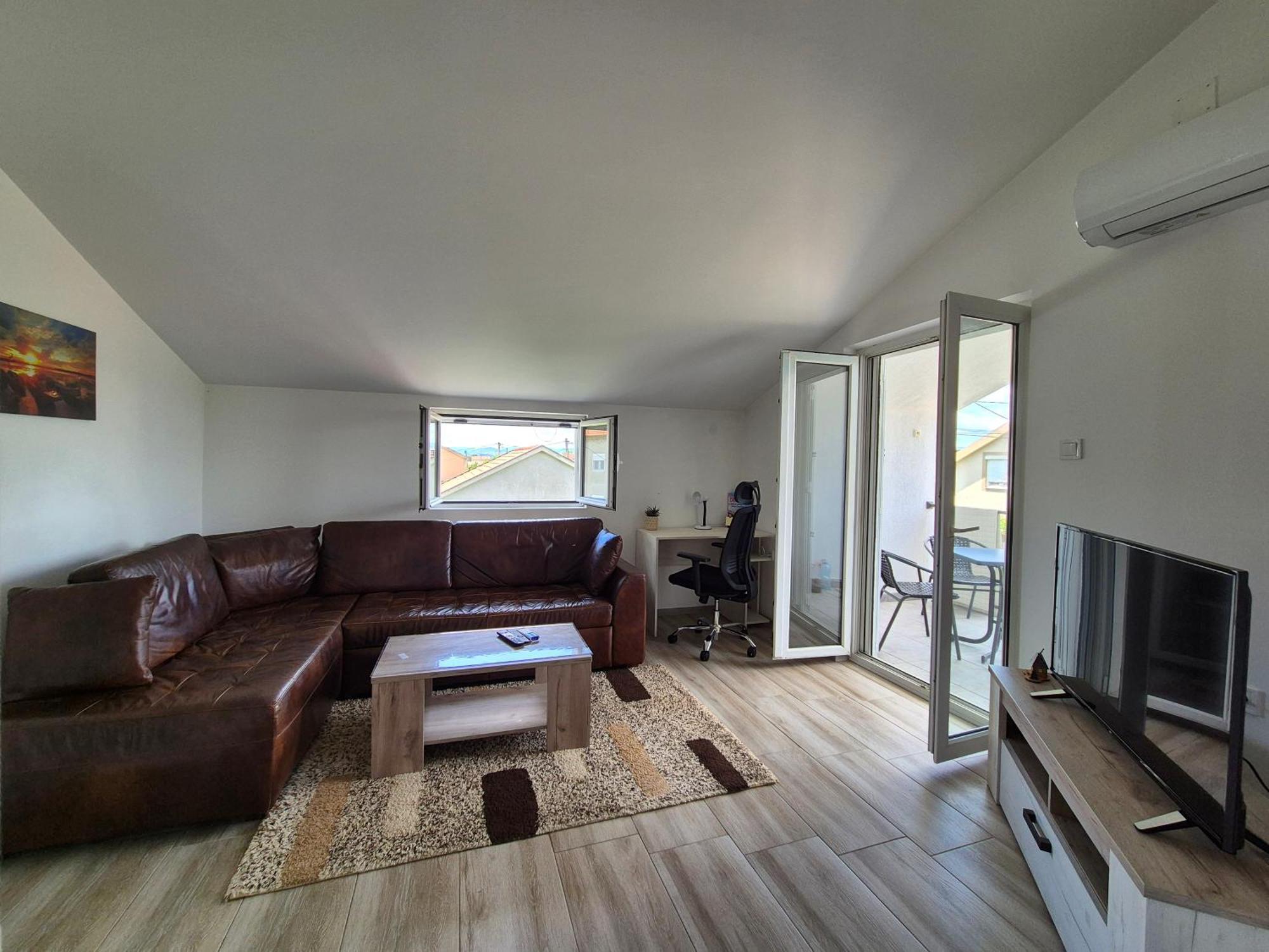 Cozy, Fully Equipped, Free Parking&Wifi, Quiet, 2Bd Podgorica Exterior foto